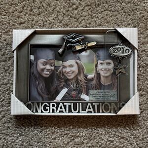 NWT Silver 2010 Graduation Photo Frame